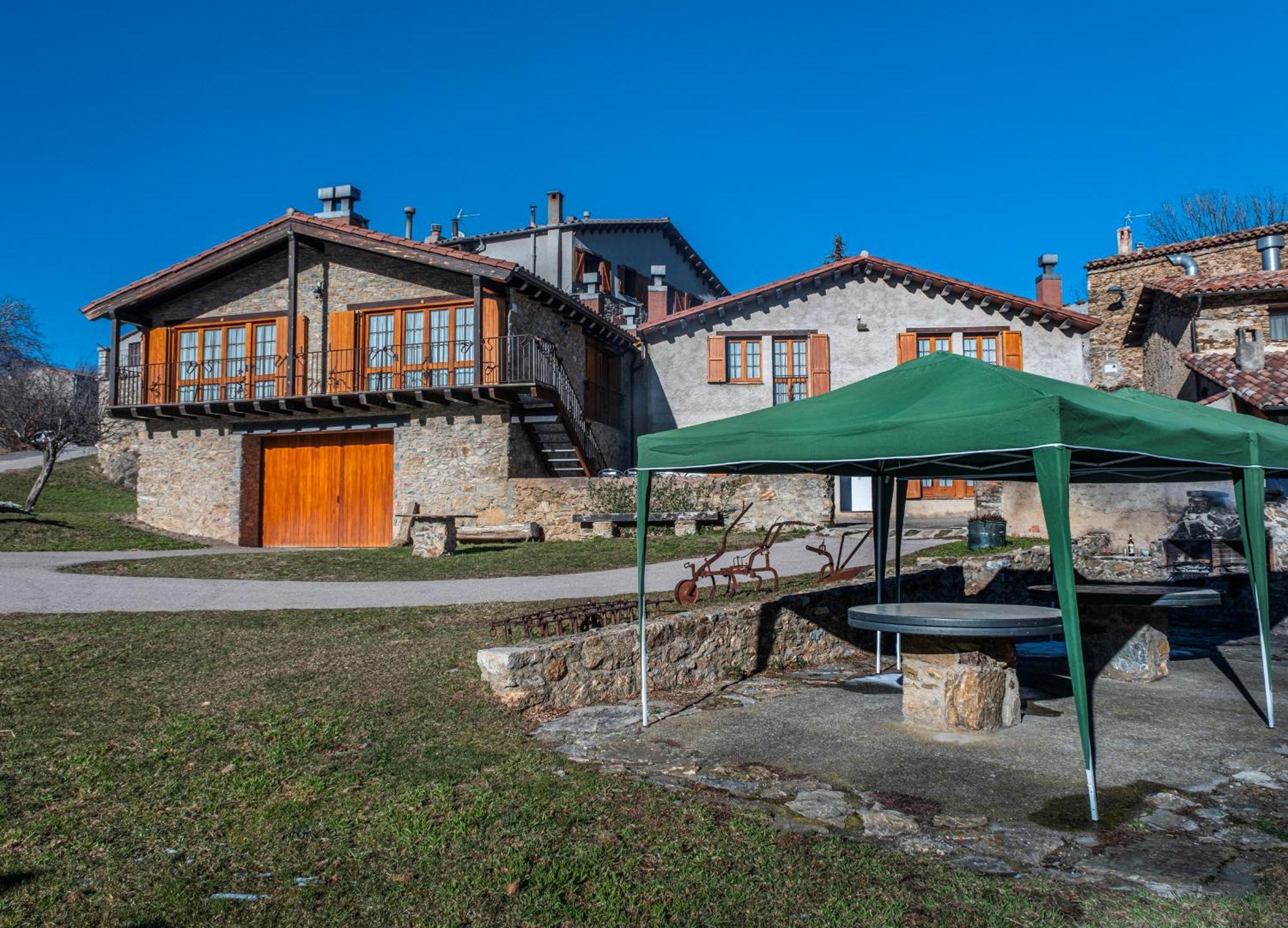 Can Tubau - Casa Rural - Apartaments Campelles Экстерьер фото