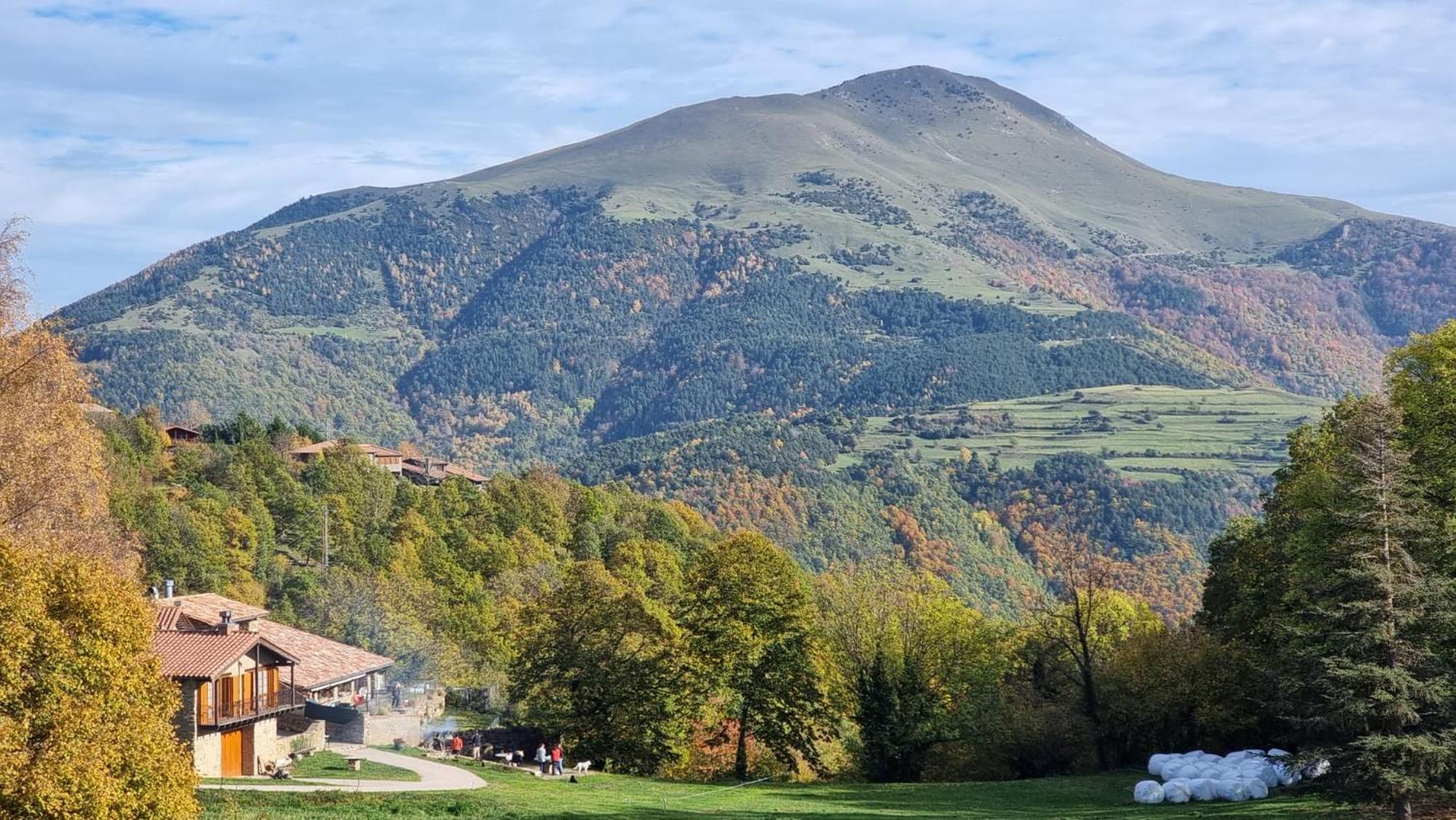 Can Tubau - Casa Rural - Apartaments Campelles Экстерьер фото